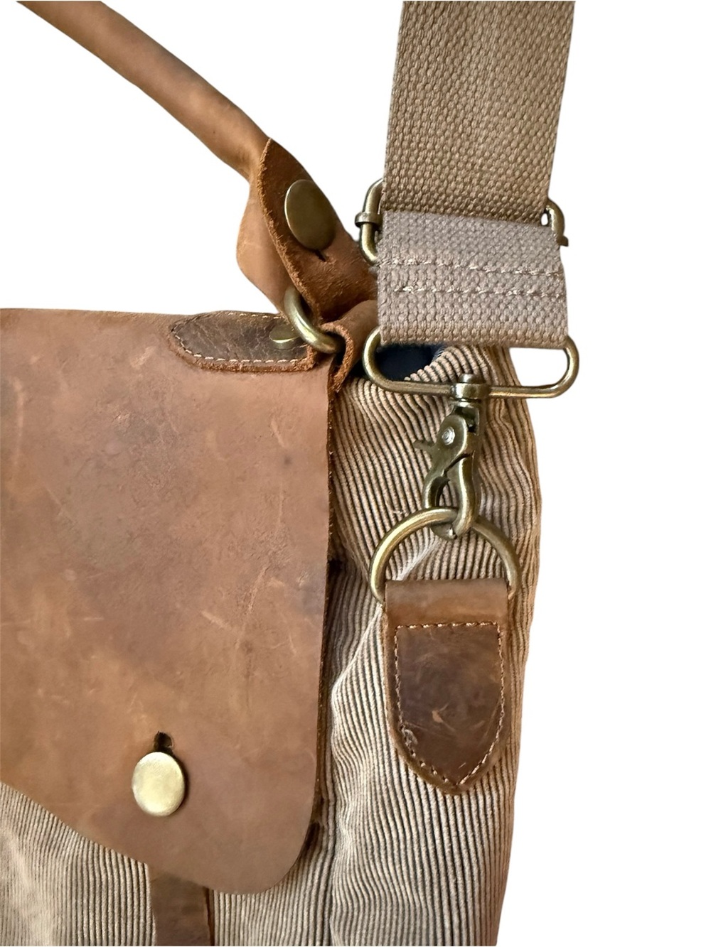 Street Level Men's large tan corduroy & brown Leather Messenger crossbody Bag - Picture 7 of 10